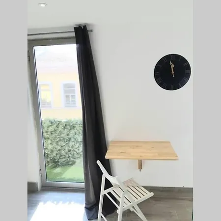 Studio Avec Balcon Proche Vieux - Tram A 10m *