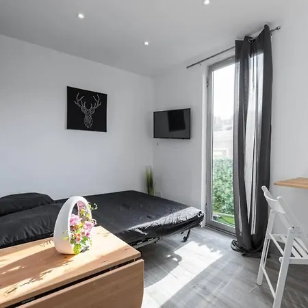 Appartamento Studio Avec Balcon Proche Vieux - Tram à 10m *