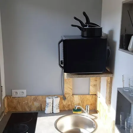 Studio Avec Balcon Proche Vieux - Tram à 10m * Nizza